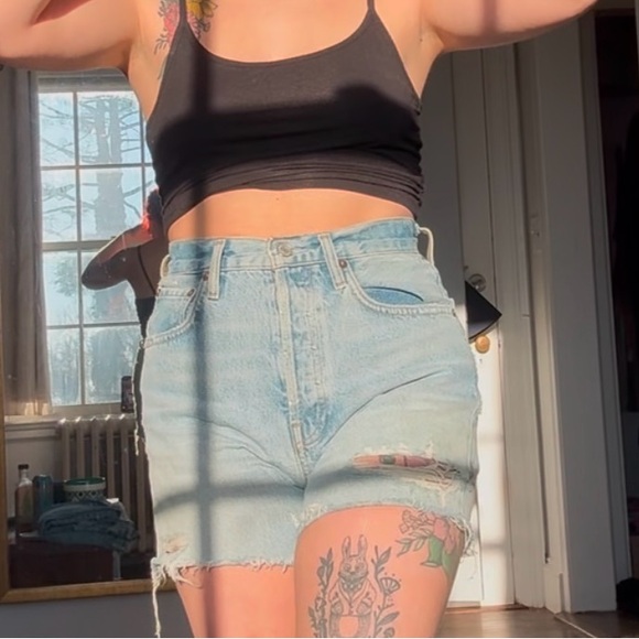 Agolde Riley Shorts - Picture 12 of 13